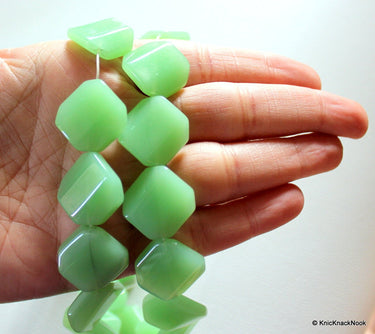 Green Square Opaque Glass Beads 20x20mm